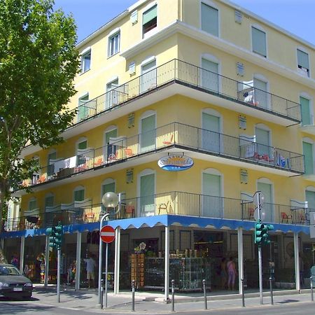 Hotel Marilonda Rímini Exterior foto
