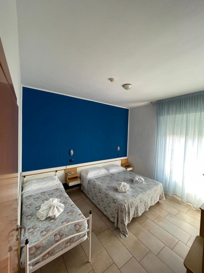 Hotel Marilonda Rímini Habitación foto