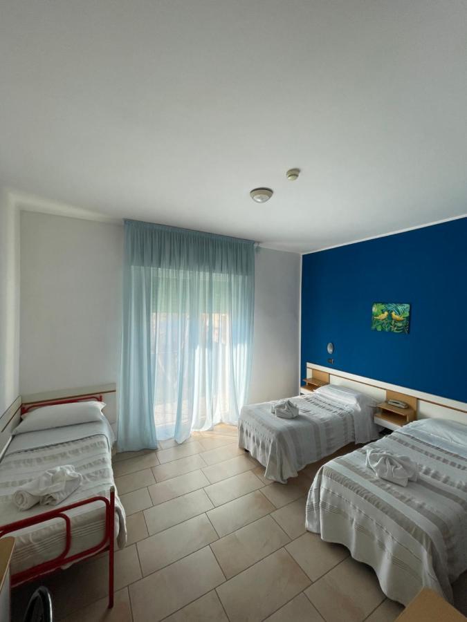 Hotel Marilonda Rímini Habitación foto